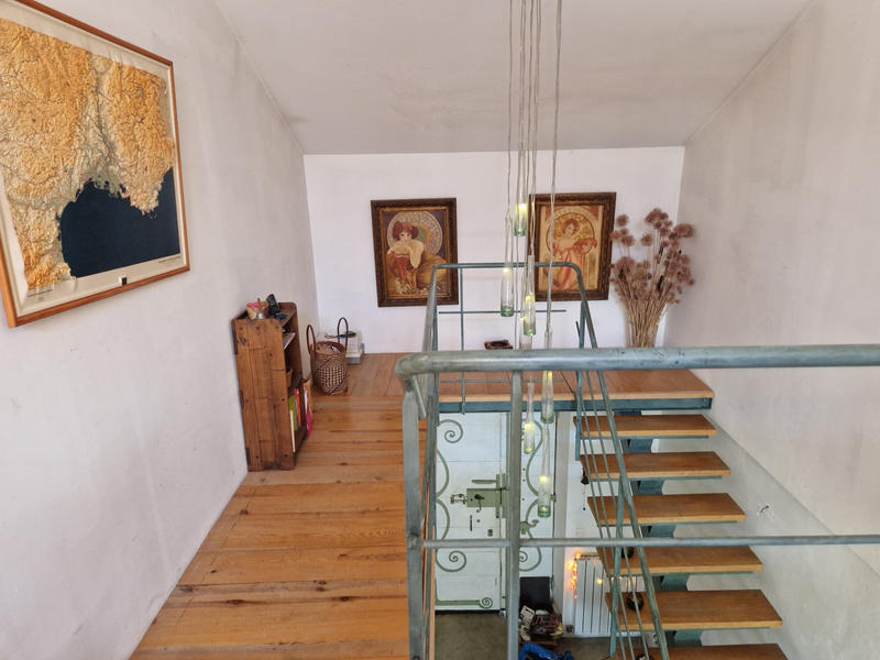 Maison - 280 m² - 9 pièces