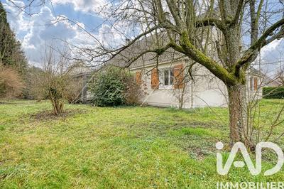 Maison - 200 m² - 7 pièces