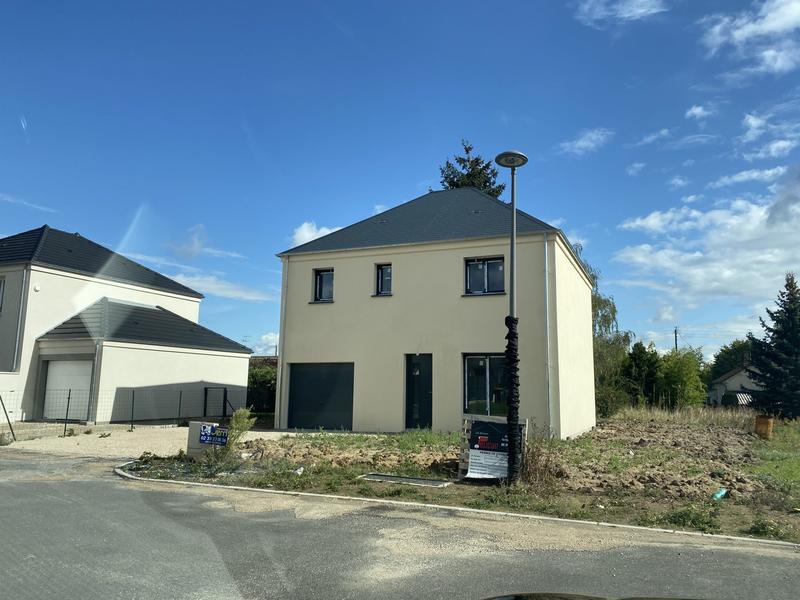 Maison - 100 m² - 6 pièces
