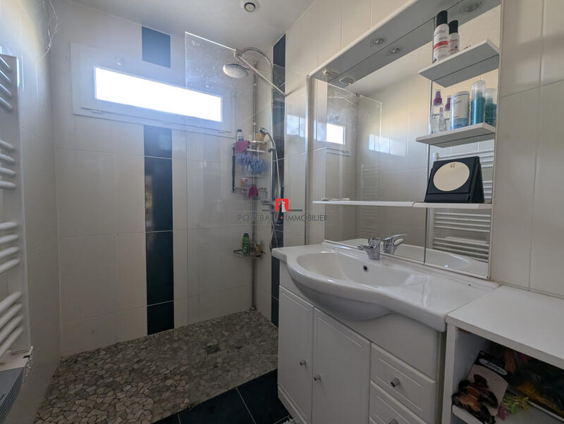 Maison - 80 m² - 3 pièces