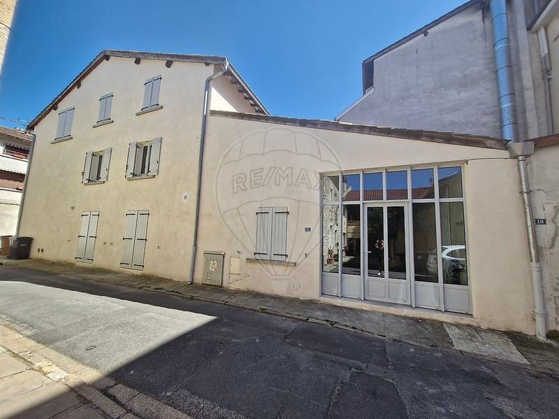 Appartement - 93 m² - 2 pièces