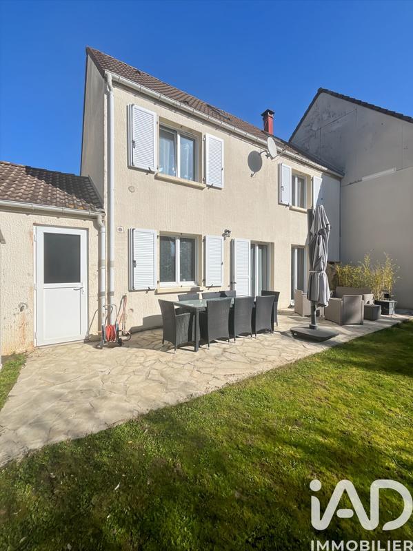 Maison - 118 m² - 5 pièces