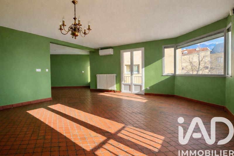 Maison - 155 m² - 5 pièces