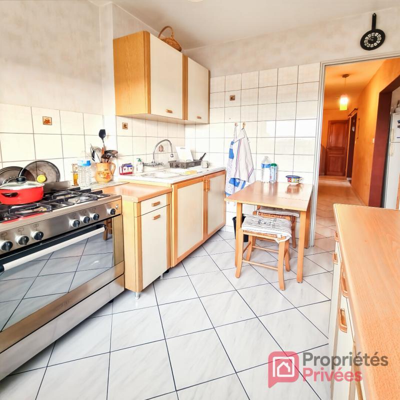Appartement - 102 m² - 5 pièces