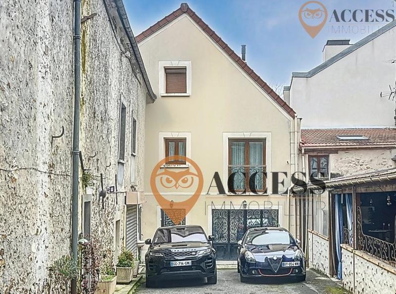 Maison de ville - 144 m² - 6 pièces