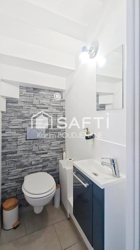 Maison - 80 m² - 5 pièces