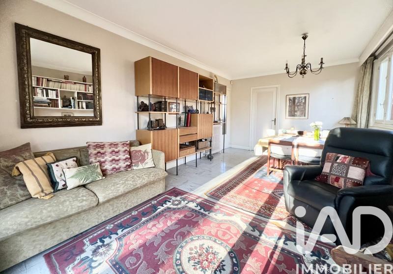 Maison - 98 m² - 5 pièces