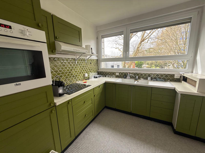 Appartement - 88 m² - 4 pièces