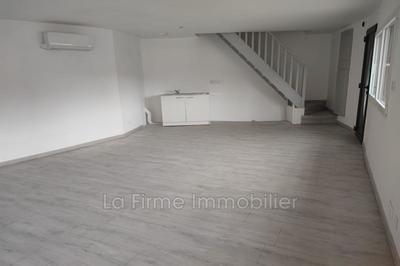 Maison de village - 82 m² - 3 pièces