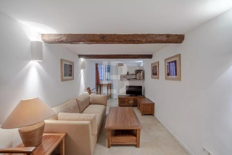 Maison de village - 180 m² - 4 pièces