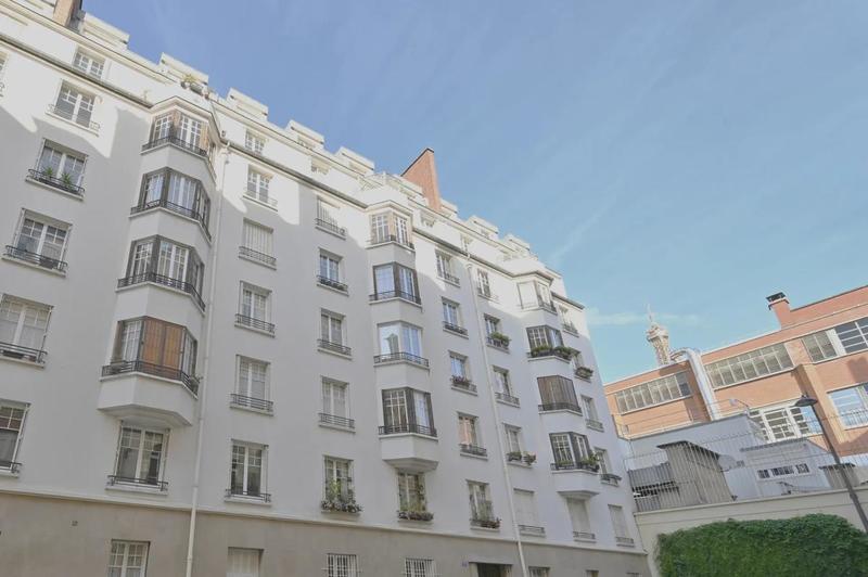 Studio - 10 m² - 1 pièce