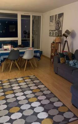 Appartement - 82 m² - 4 pièces