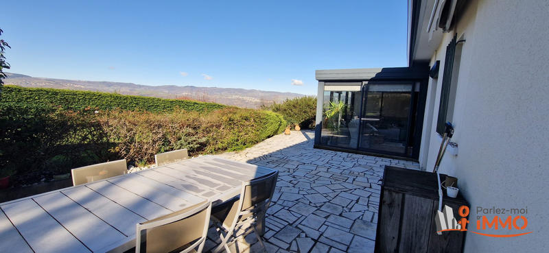 Maison - 108 m² - 5 pièces