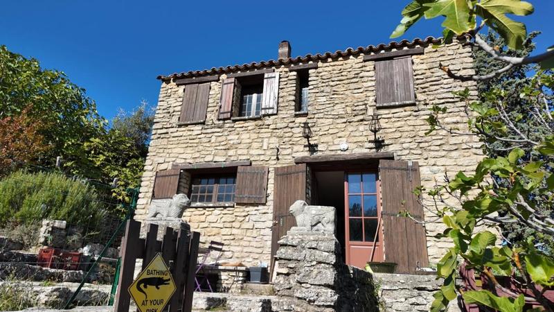 Propriété - 273 m² - 10 pièces