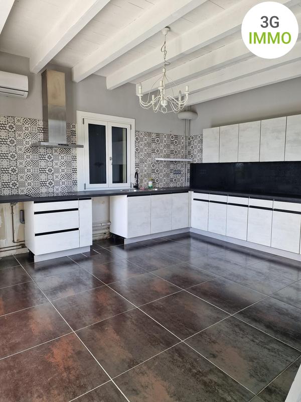 Maison - 184 m² - 6 pièces