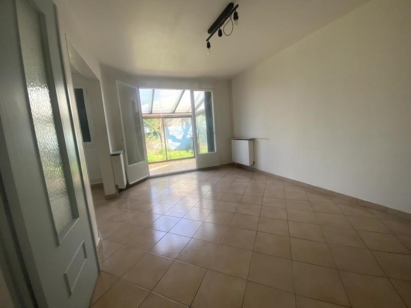 Maison - 96 m² - 5 pièces
