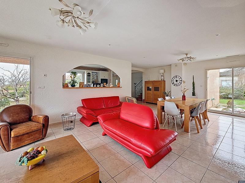 Villa - 140 m² - 5 pièces