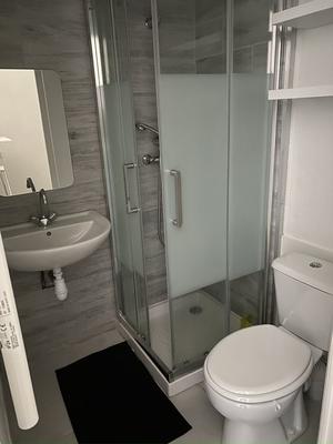 Studio - 40 m² - 2 pièces