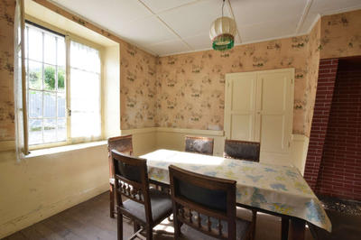 Maison - 80 m² - 6 pièces