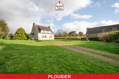 Maison - 140 m² - 8 pièces