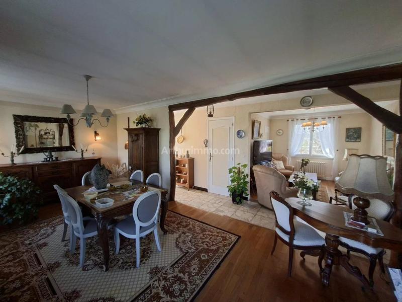 Maison - 135 m² - 6 pièces