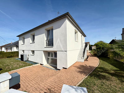 Maison - 193 m² - 8 pièces