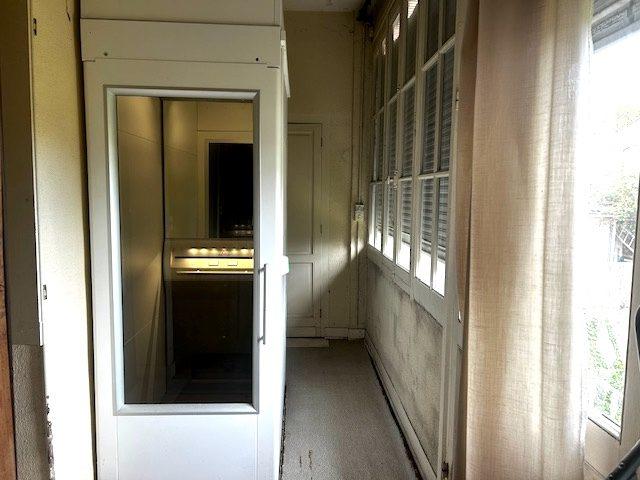 Maison ancienne - 184 m² - 8 pièces