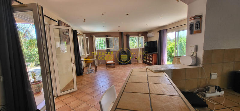 Villa - 230 m² - 7 pièces