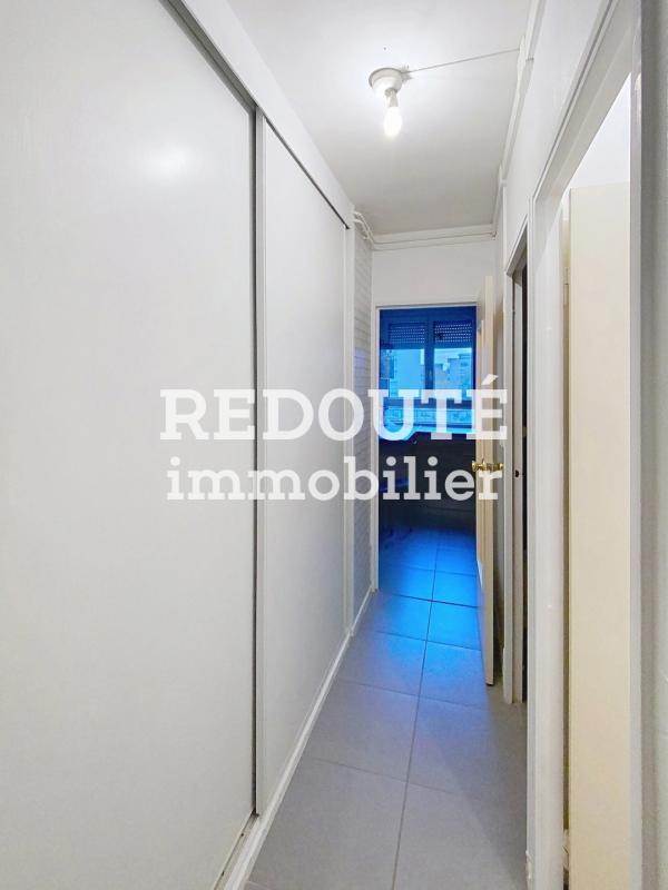 Appartement - 96 m² - 5 pièces