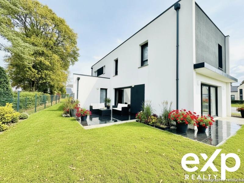 Maison - 148 m² - 6 pièces