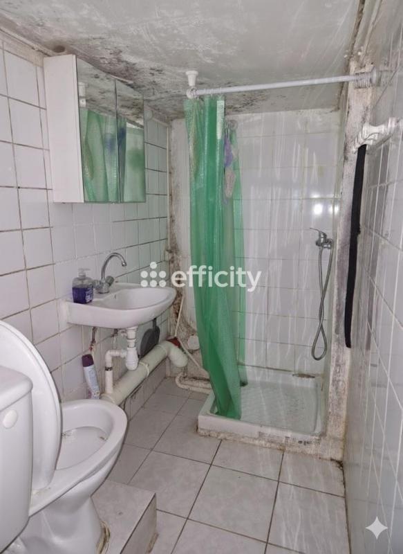 Pavillon - 80 m² - 5 pièces