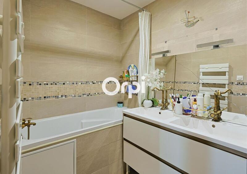 Appartement - 85 m² - 4 pièces