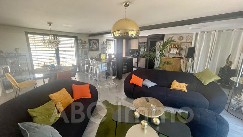 Villa - 110 m² - 4 pièces