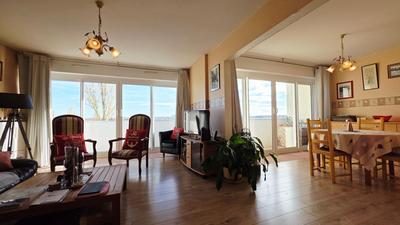 Appartement - 86 m² - 4 pièces
