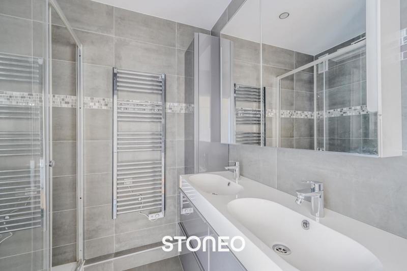 Appartement ancien - 67 m² - 4 pièces