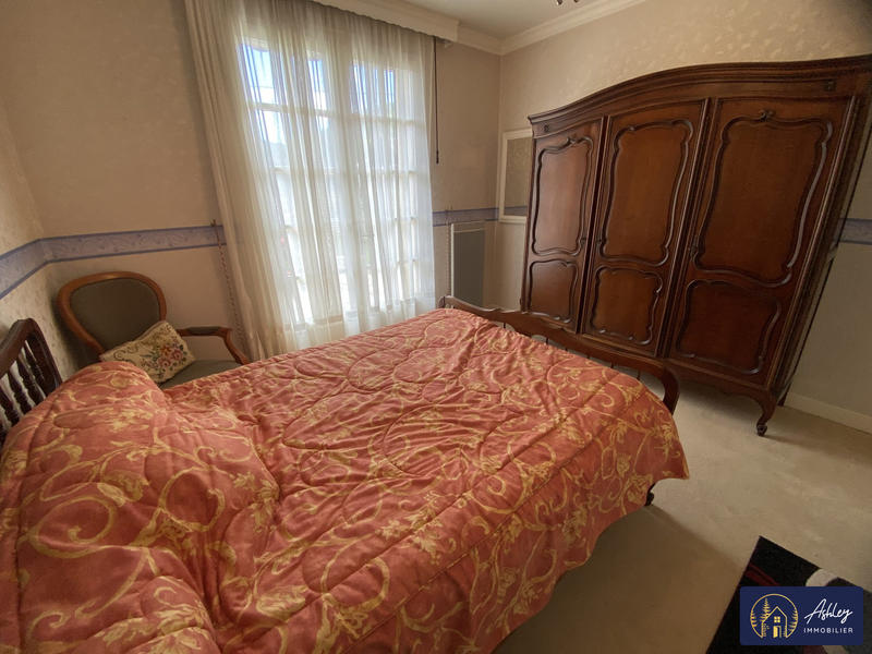 Maison - 161 m² - 7 pièces