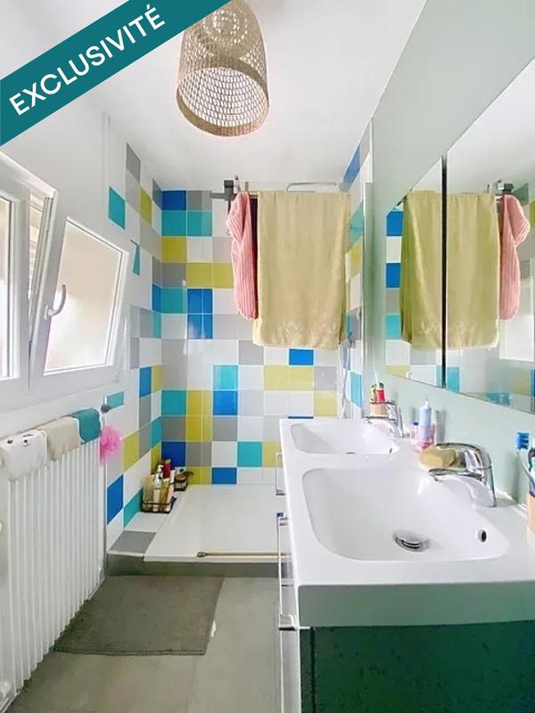 Maison - 90 m² - 5 pièces