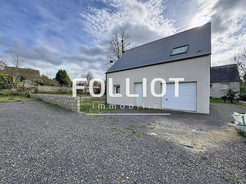 Maison - 90 m² - 5 pièces