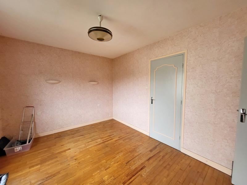 Maison - 124 m² - 8 pièces