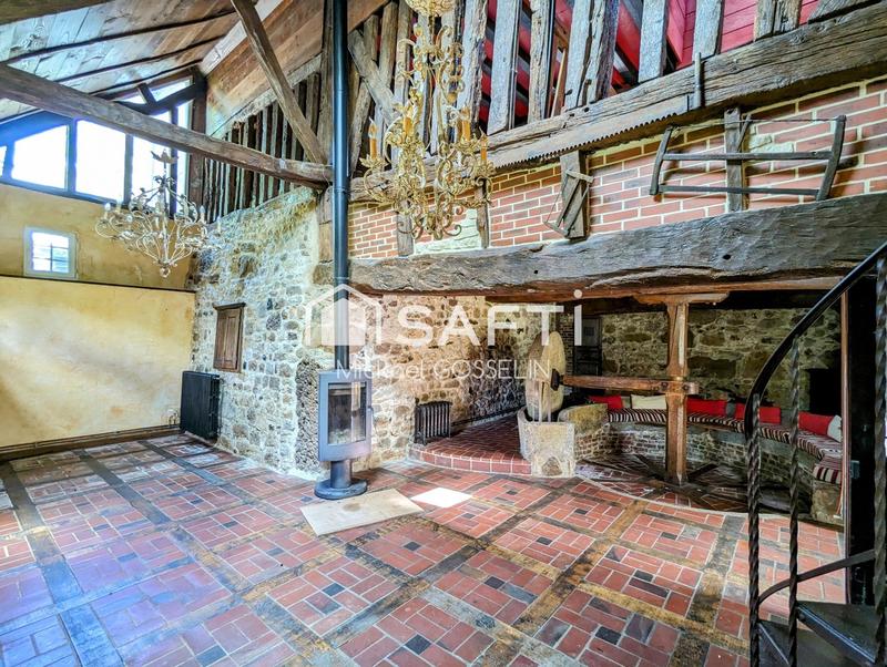 Maison - 300 m² - 9 pièces