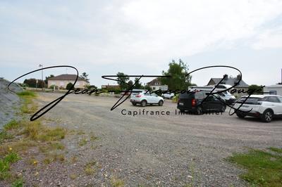 Local commercial - 230 m² - 12 pièces