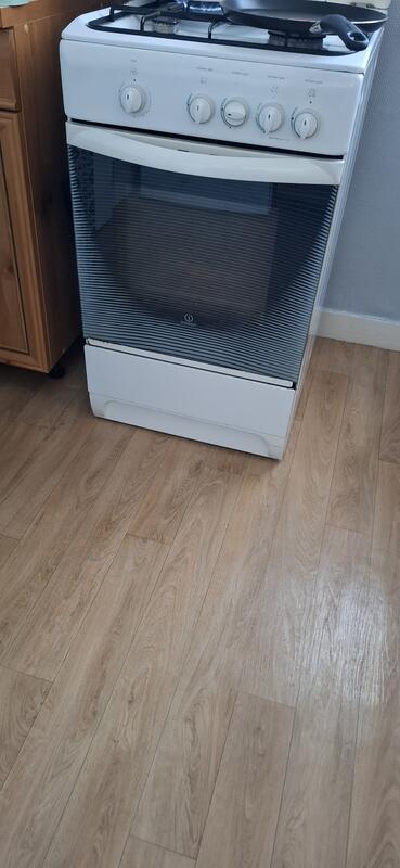 Vide maison cause déménagement.