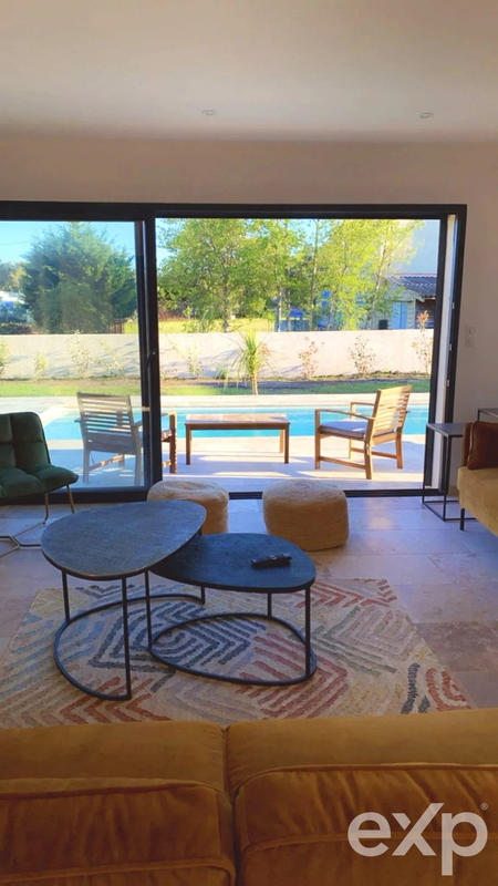 Villa - 137 m² - 4 pièces