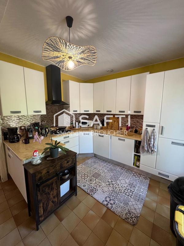 Maison - 107 m² - 5 pièces