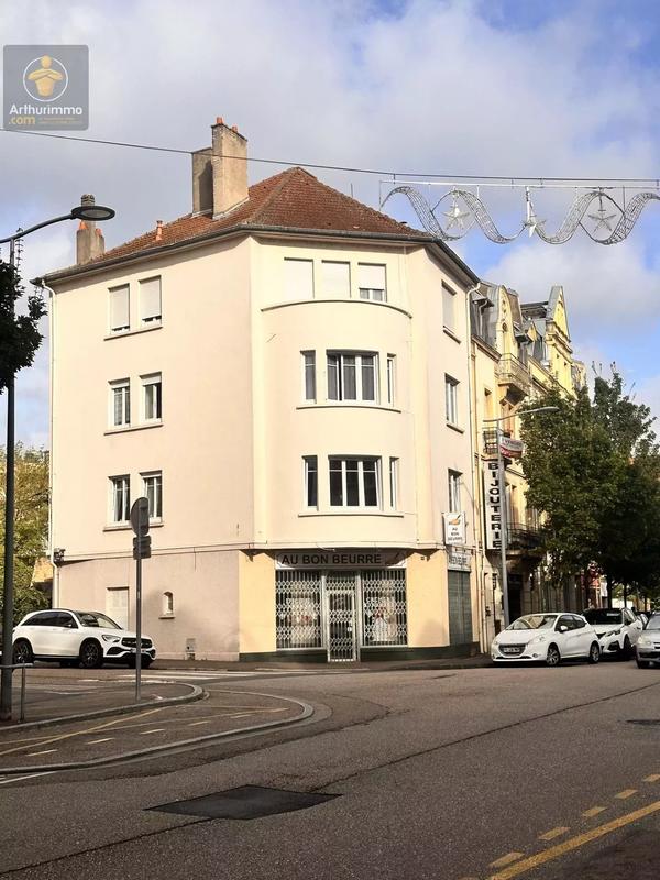 Appartement - 70 m² - 2 pièces