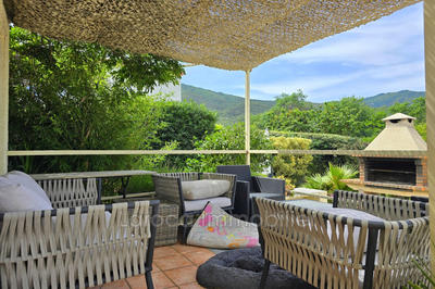 Villa - 167 m² - 6 pièces