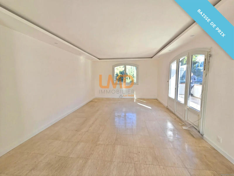 Appartement - 90 m² - 4 pièces