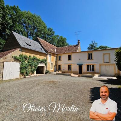 Maison - 96 m² - 4 pièces