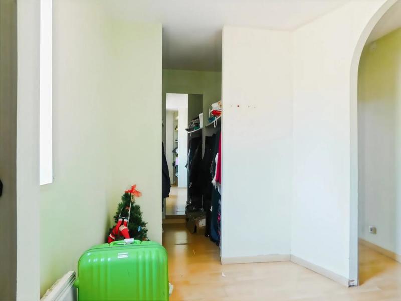 Maison - 210 m² - 6 pièces