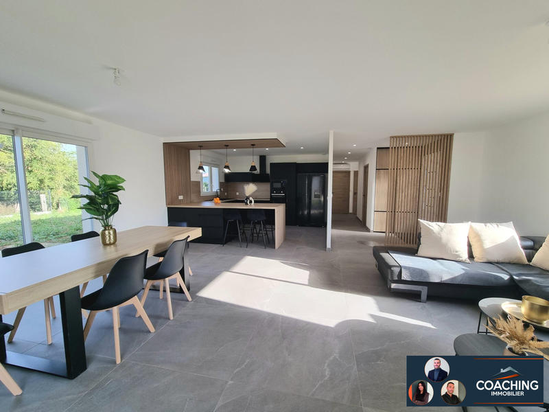 Maison - 124 m² - 5 pièces